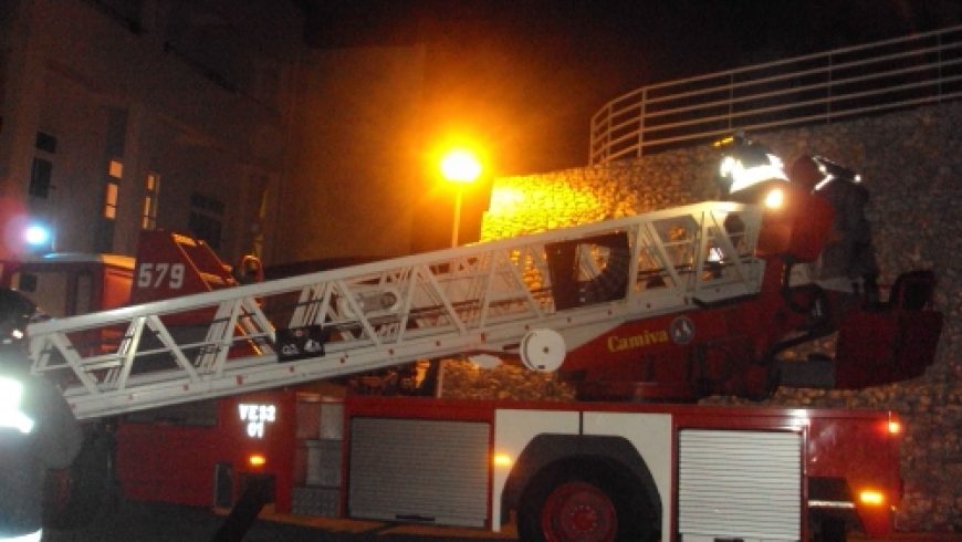 Simulacro De Incêndio Na Área De Idosos
