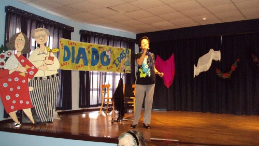 Dia Do Idoso Comemorou-se Com Fado