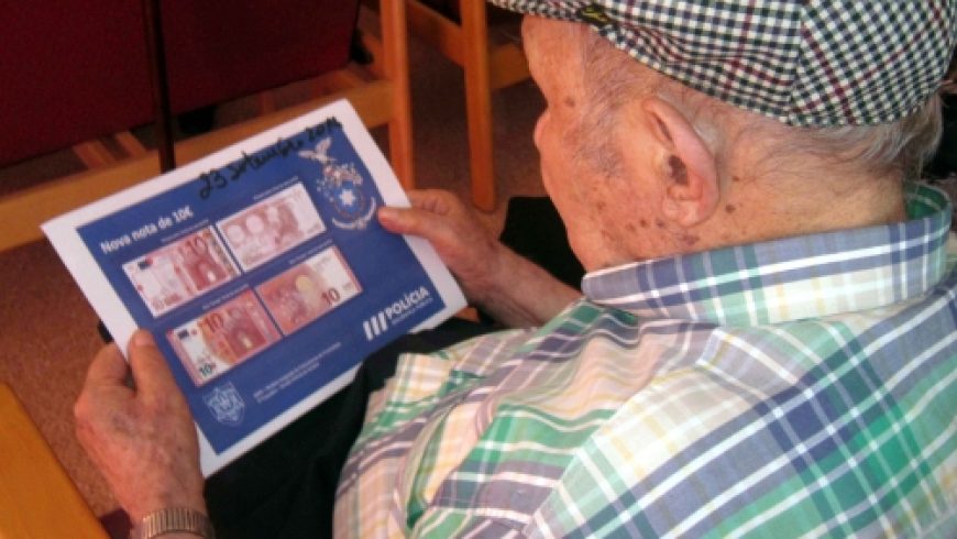 Idosos Participam Em Campanha De Sensibilização