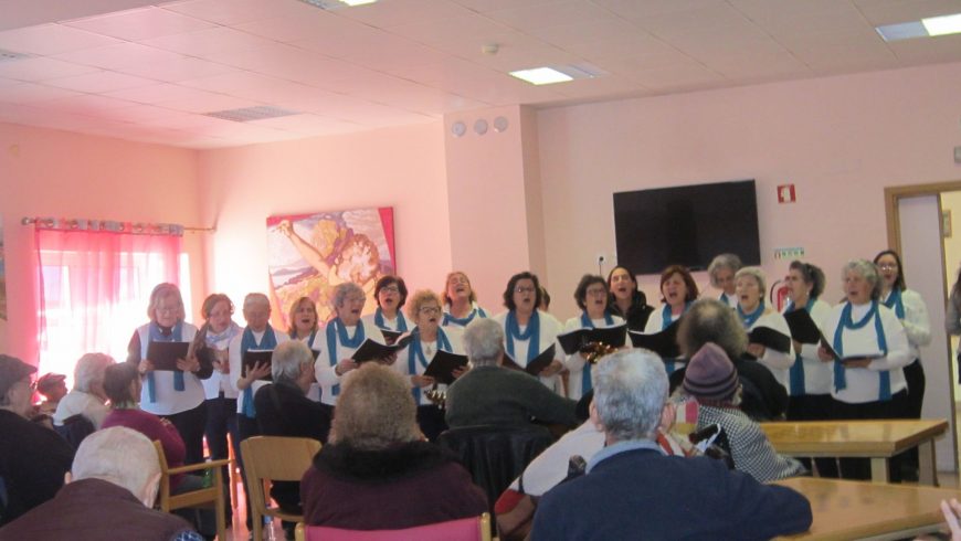 Coro da Associação de Socorros Mútuos Setubalense canta na LATI